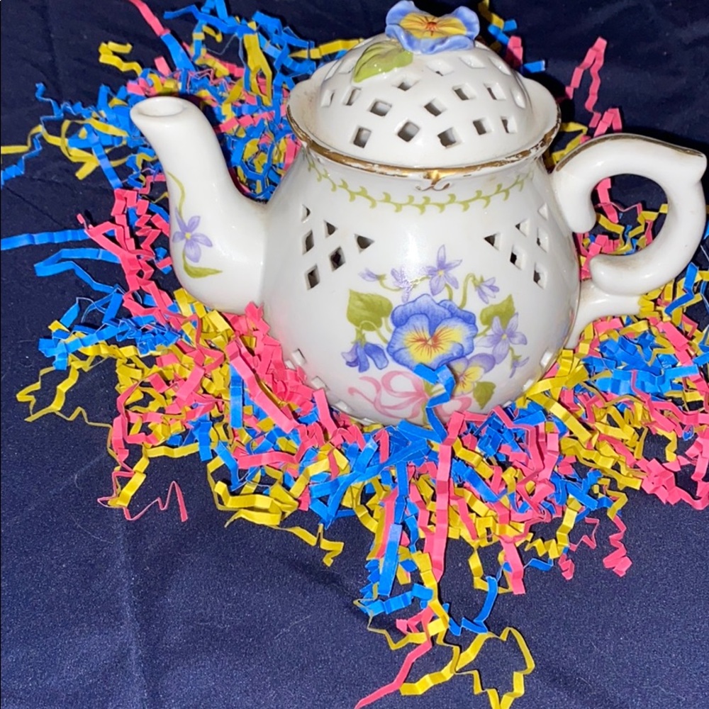 🕯tea pot 🕯candle votive 🕯